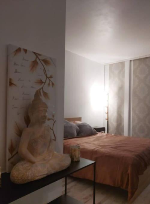 Superb Modern Apartment กลีชี ภายนอก รูปภาพ